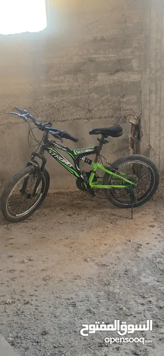 بسكليت هواءية شبه جديدة للبيع بي  400