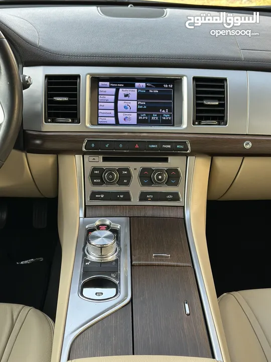 JAGUAR XF 2013 Full loaded (مخزنة) وارد الوكالة وصيانة الوكالة قاطعة مسافة 40 الف كم