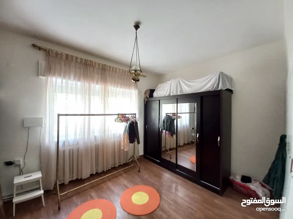 شقة غير مفروشة للإيجار 400م2 ( Property 16683 )-174848012