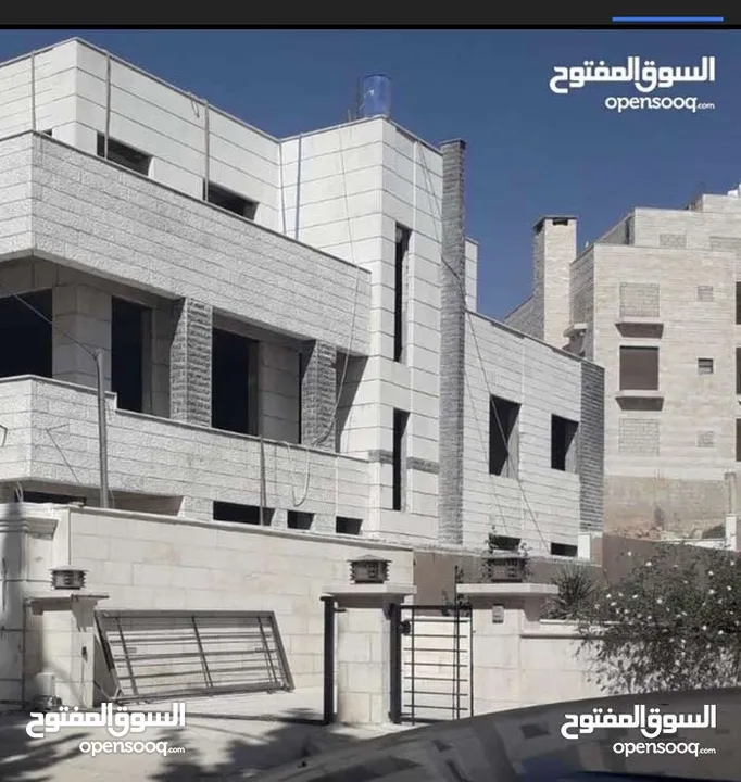 فيلا للبيع مستقلة نظام خمسة شقق طابقين وروف على مساحة ارض 945 م غير مشطبه عظم