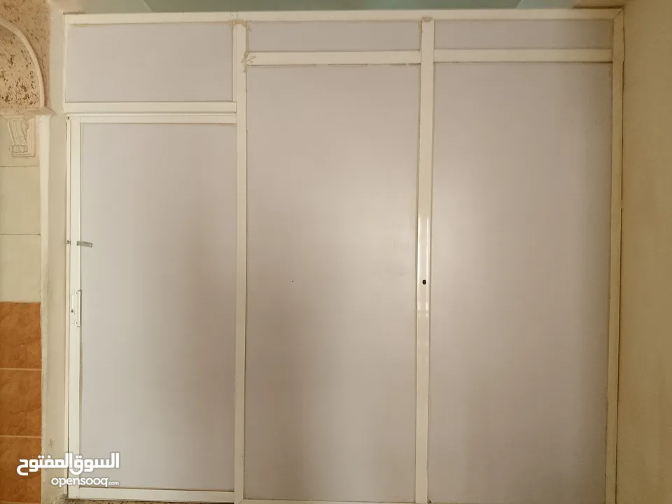 قاطع الالمنيوم مستعمل بحاله ممتازه
