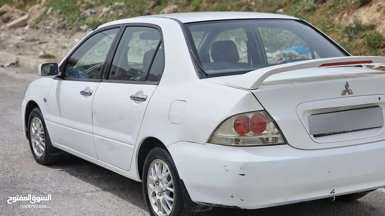 لانسر 2004