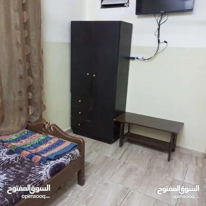 شقق مفروشه عدد ( 2 ) العقبه المحدود الغربي شهري 180د يومي 20د