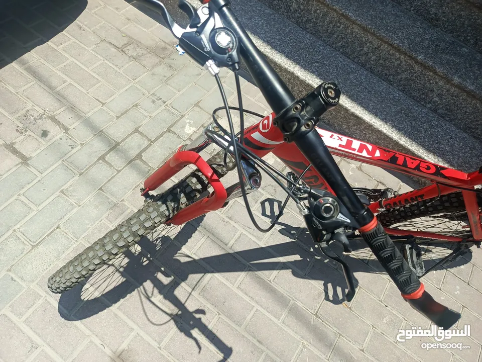 بسكليت امريكي  نوعية GALANT اصدار شيمانو للبيع بحالة الوكالة قابل للتفاوض