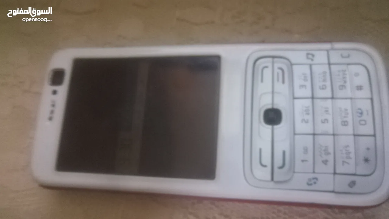 Nokia N73  فلندى