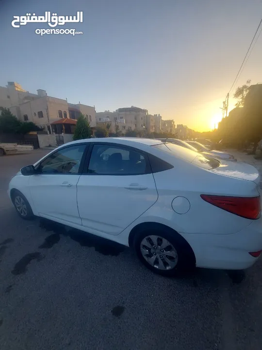 اكسنت 2016 للبيع
