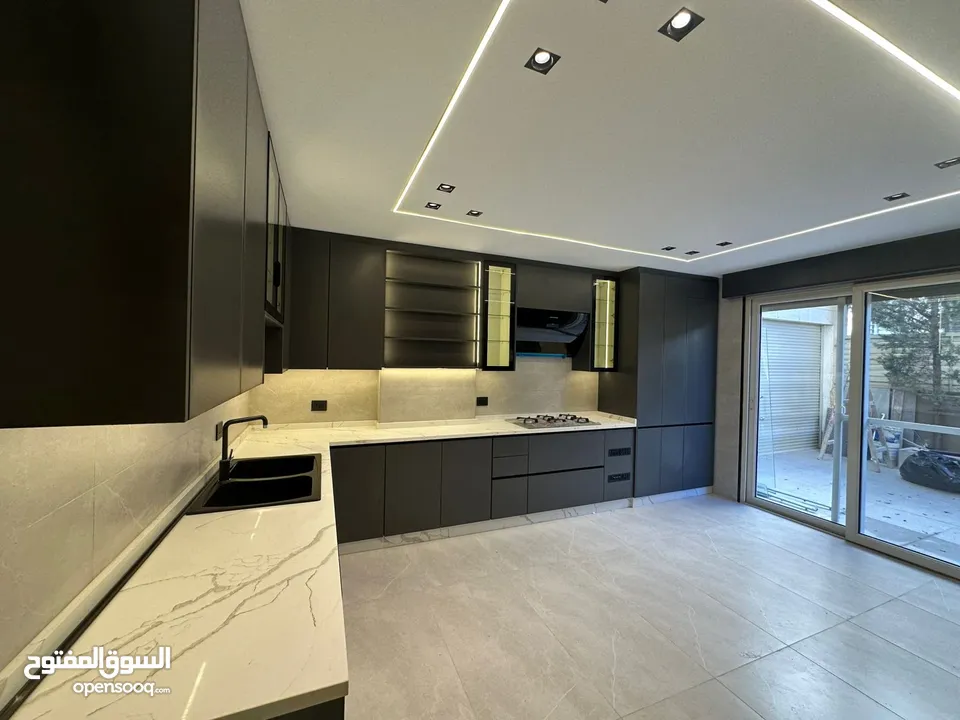 شقة شبه مفروشة في منطقة عبدون ( Property 40234 )-174856710