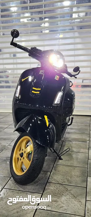 Vespa gts 300