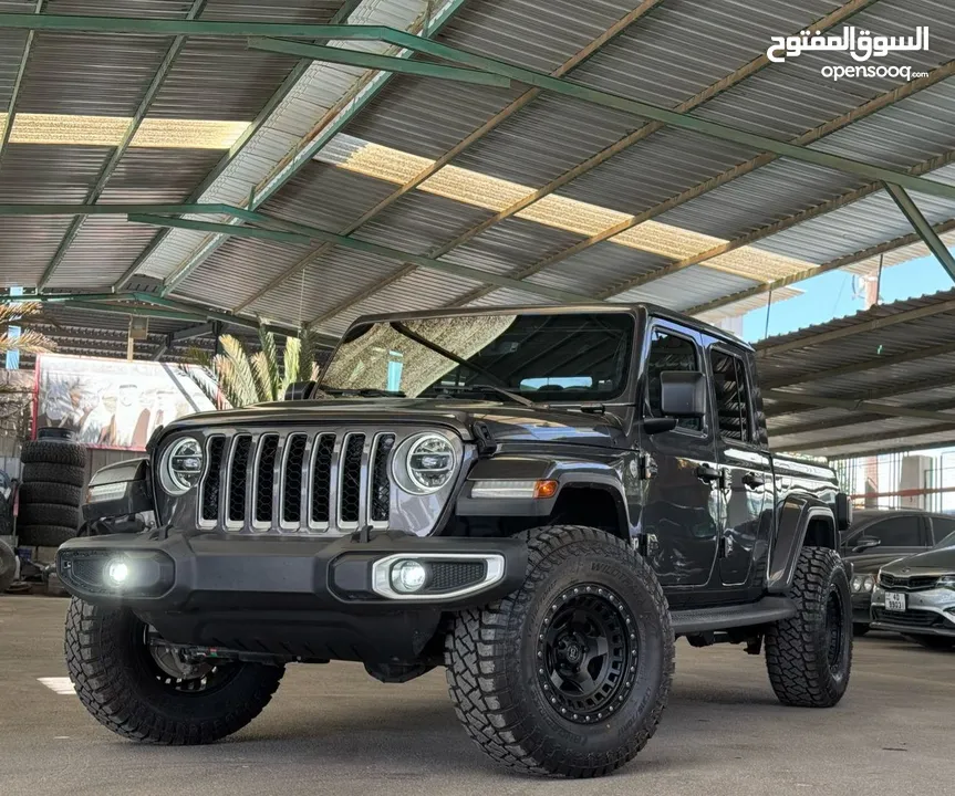 Jeep Gladiator 2022 overland
