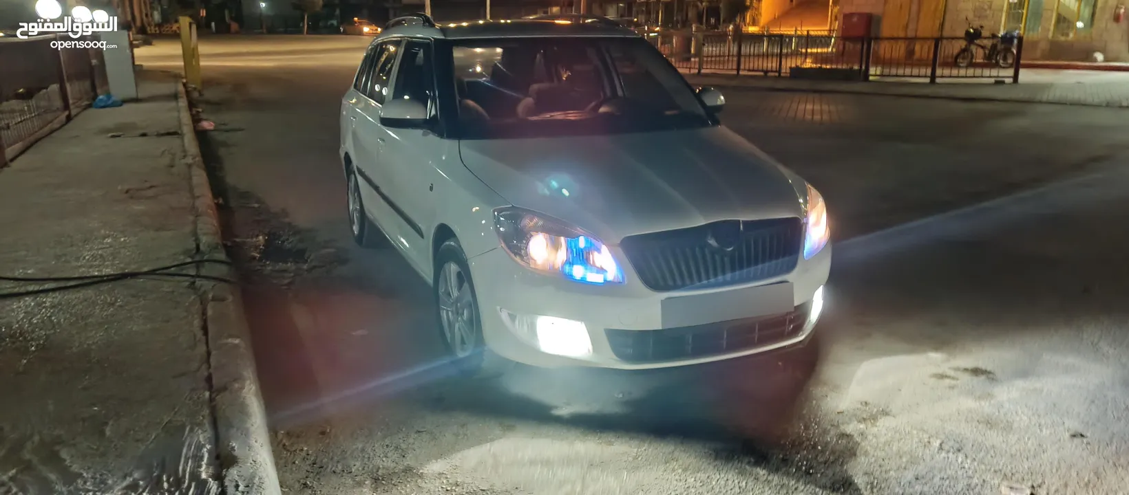 سكودا فابيا 2012