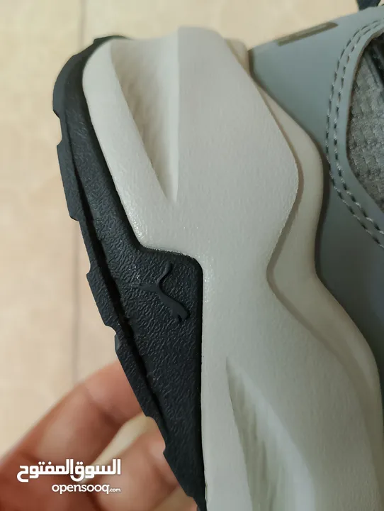 حذاء .Puma  اصلي بحال الوكاله لساته جديد وارد أروبي  الواحد ب 35