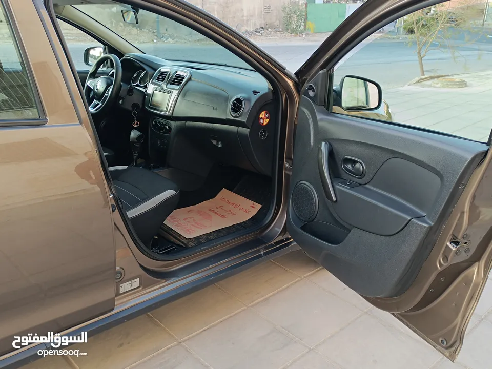 رينو سانديرو 2020 بحالة الشركة