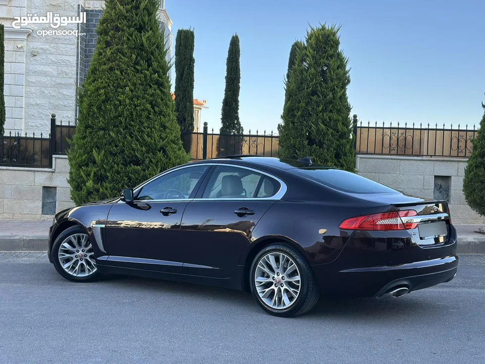 JAGUAR XF 2014 Full option وارد الوكالة / صيانة الوكالة قاطعة مسافة 100 الف كم