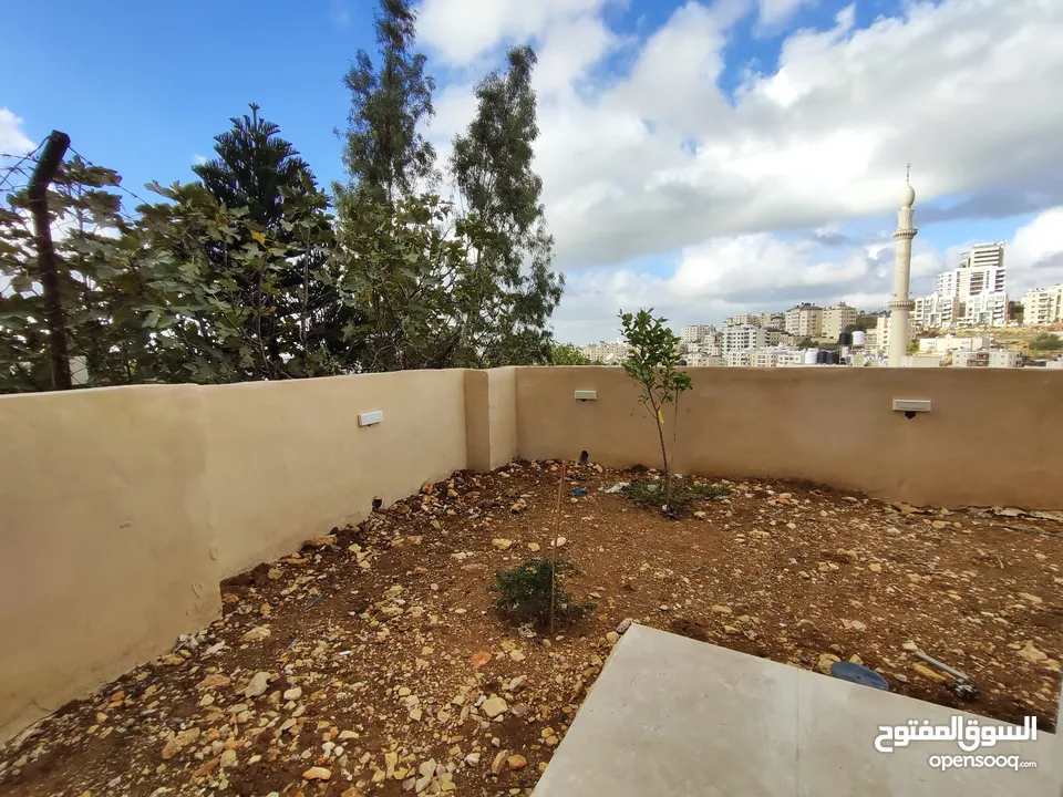عااااججلل ششقة مع حححديقةةة غير مفروش للإيجار في عين مصباح