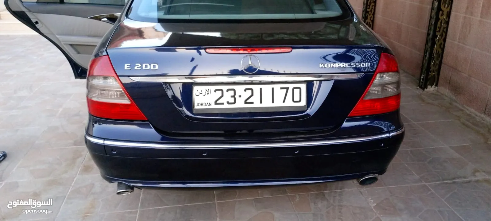 مرسيدس E200 كومبريسور بانوراما فل كامل بحاله الوكاله وارد الوكاله غرغور
