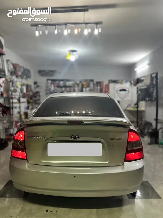للبيع كيا سيراتو جولد موديل 2006 ماتور 1600 بنزين اتوماتيك تدفئه كراسي تحكم سترينج (فورومايكا من الد