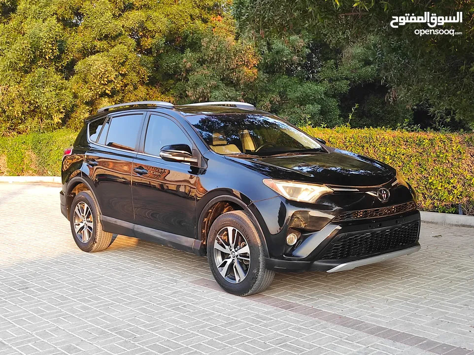 TOYOTA RAV4 2018 V4 2.5 4WD FULL OPTIONS NO1