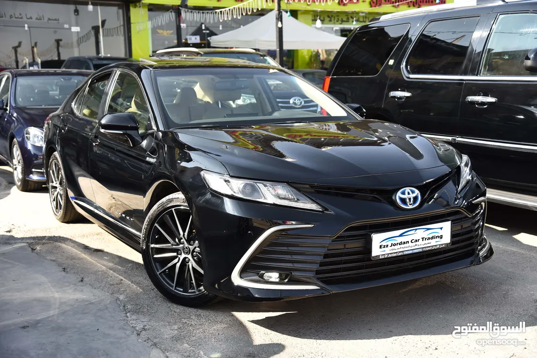 تويوتا كامري هايبرد Toyota Camry GLE Hybrid 2022