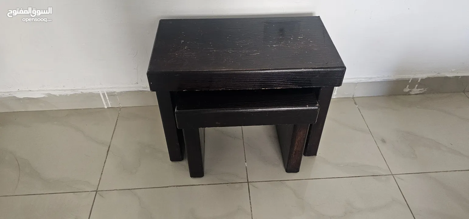 طاولة وسط مستعملة