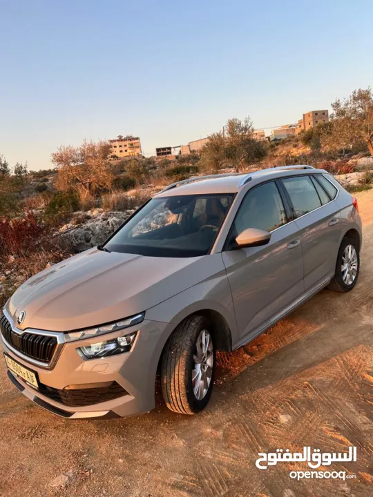 سكودا كاميك لون باطوني موديل 2020