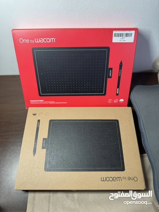 جهاز لوحي  wacom الماركة المعتمدة والأصلية جهااااز نظيفف واستخدم لمرتين فقط استخدامات عديده في الوصف