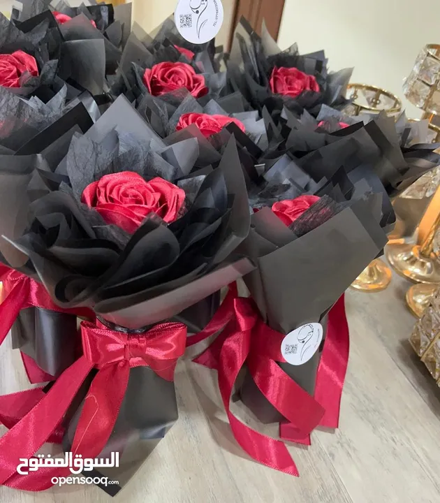 بوكيه ورد ستان   الورد للورد بوكيه ورد ستان هاند ميد بأقل سعر  هديه مميزه وكمان لمناسبا