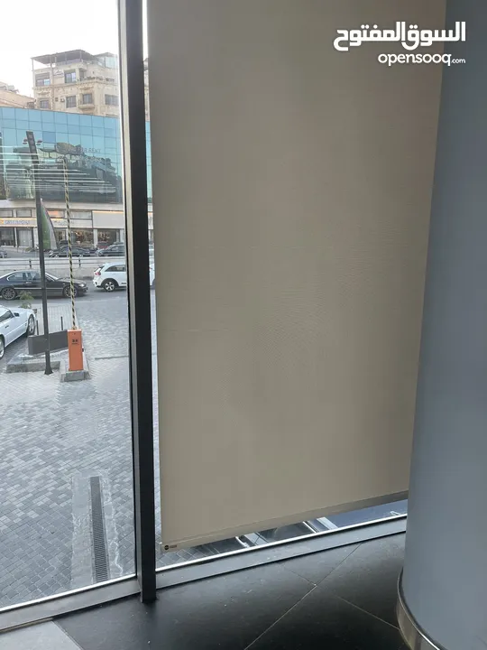 تفصيل و تركيب و صيانة جميع انواع ستائر الزيبرا التركية و اللنن و الرولو و جميع انواع الستائر القماش