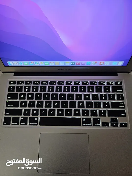 Macbook Air ( 13 inch - 2017)