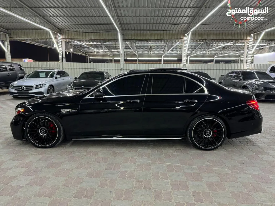 Mercedes E300 AMG 2018 Upgraded to E63 Fully Loaded options in excellent condition very clean