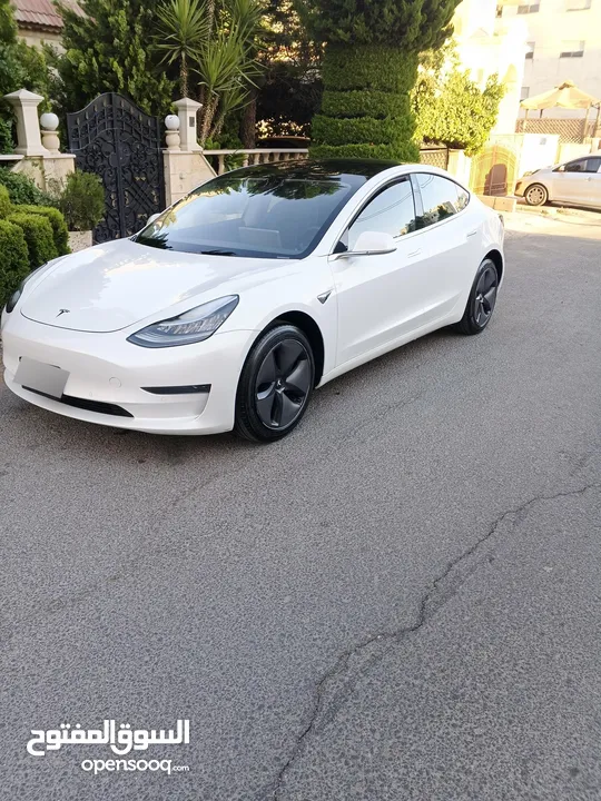 Tesla model 3 2020