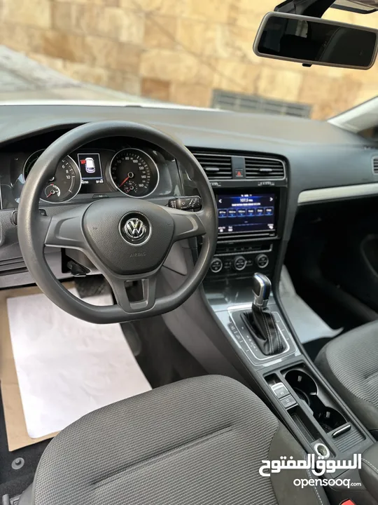 Volkswagen E Golf 2019