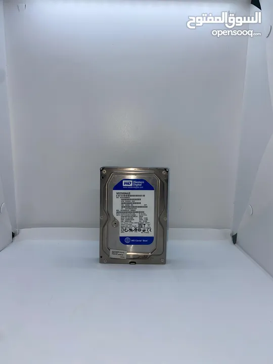 هاردين وقارئ cd مع سلك SATA مجانا مع كل واحد