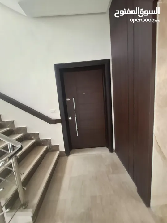 شقة فاخرة جديدة لم تسكن اعلان رقم (SL2036)