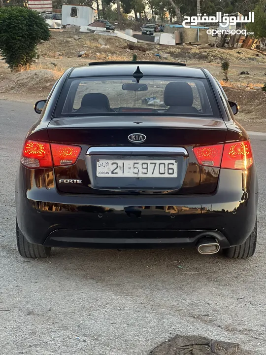كيا فورتي 2009