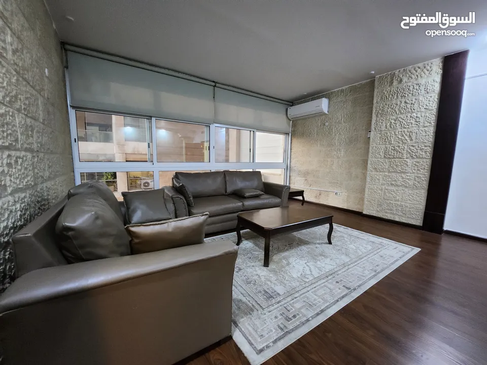 شقة شبة مفروشة للإيجار  ( Property 39542 )-175046910