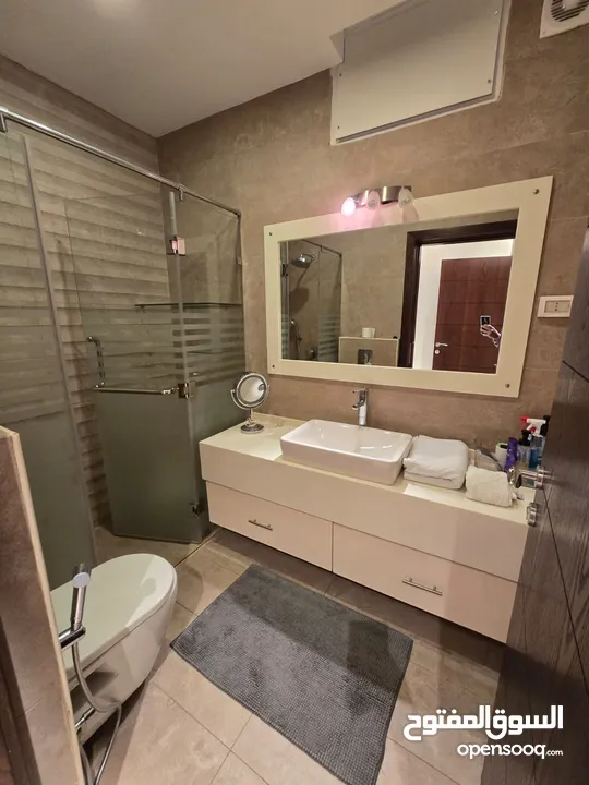 شقه ارضيه مفروشه في جبل عمان الدوار الرابع- ref: 14601