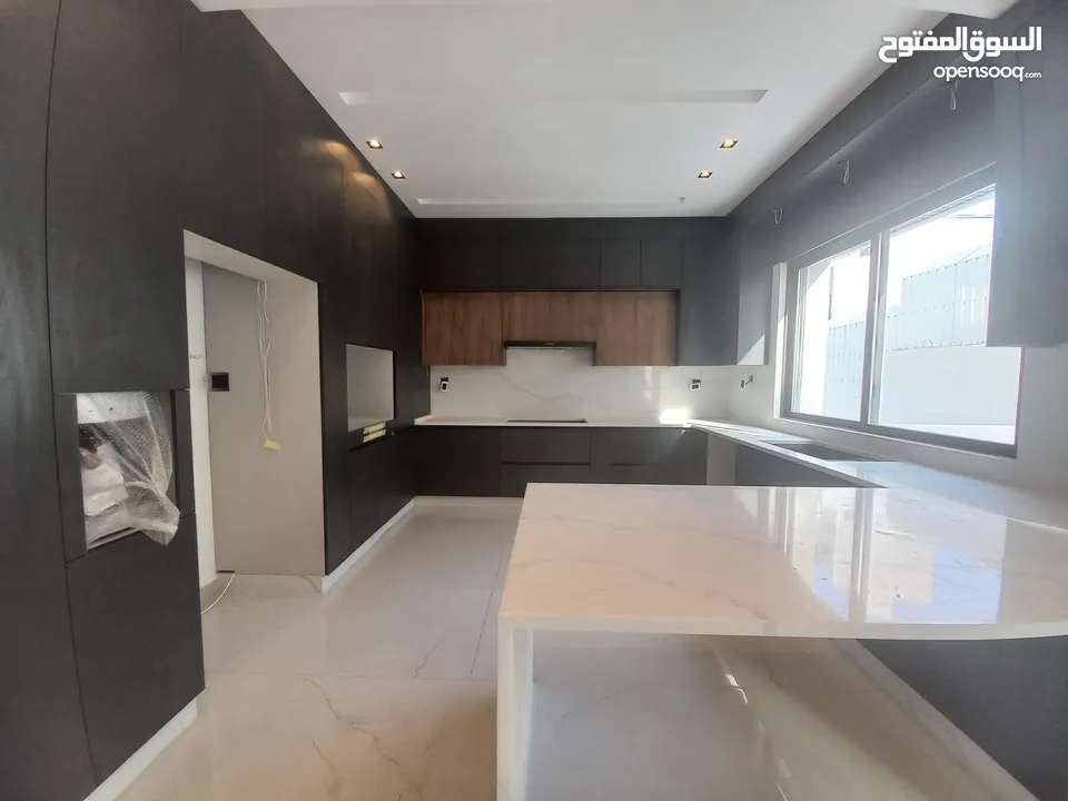 شقة شبه مفروشة للإيجار في عبدون ( Property 38508 )-174836721