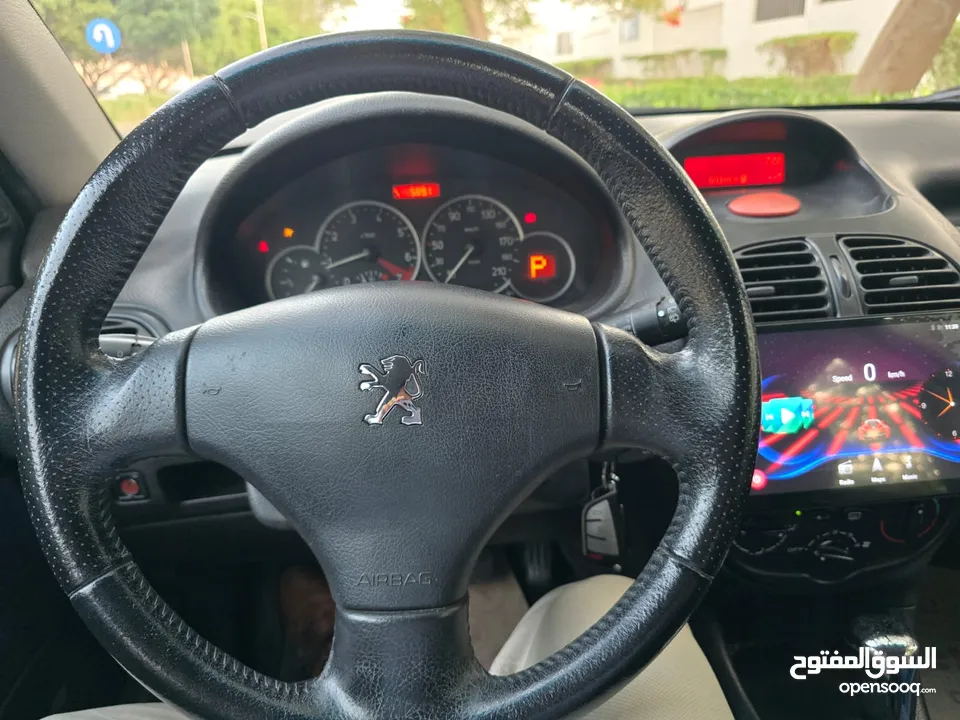 بيجو 206 بحالة ممتازة للبيع