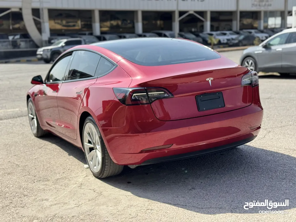تسلا MODEl مج 3 موديل 2021 ستاندر بلس خمري داخل ابيض بحالة الوكاله فحص كامل حرره