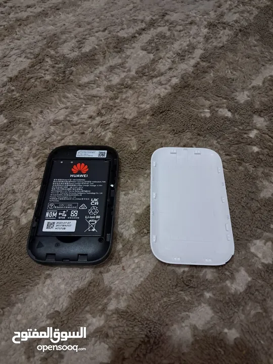 جهاز ثابت راوتر أمنية EVO 4G مستعمل بحالة ممتازة وأجهزة Mifi بحالة الوكالة بالكرتونة غير مستعملة ...
