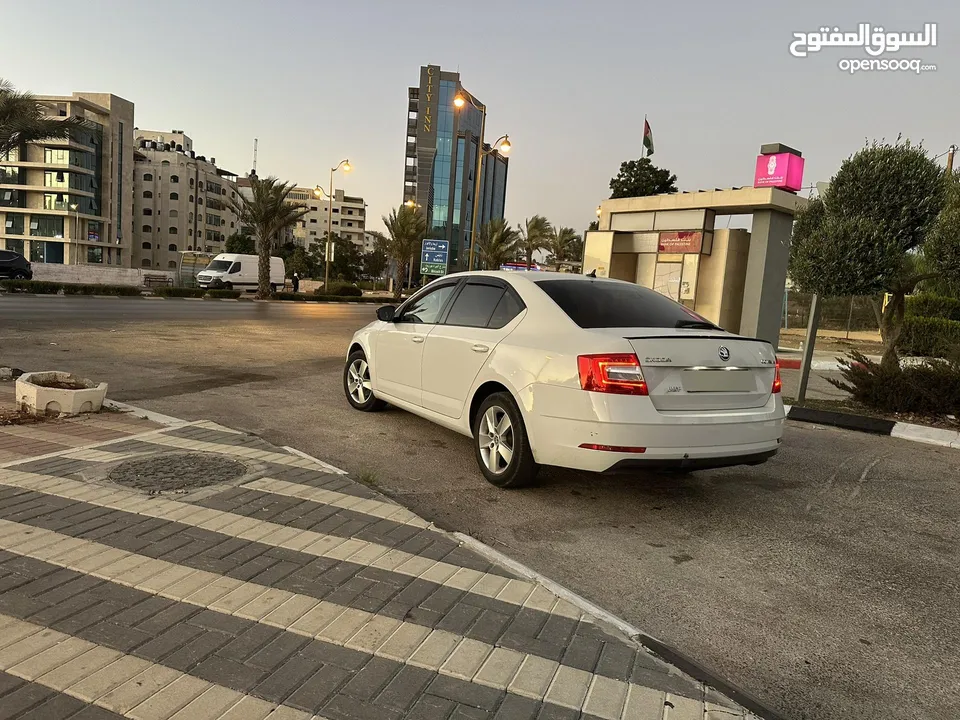 سكودا اوكتافيا 2020 بسعر 82 كاش امكانية التقسيط متوفرة