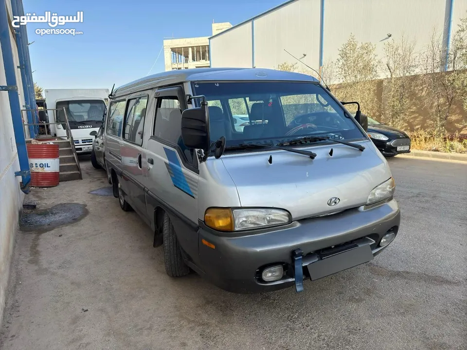 باص h100 للبيع
