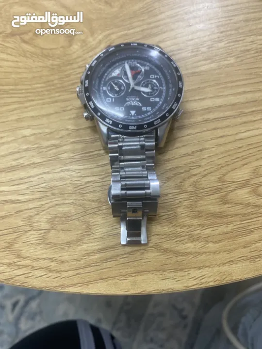 ساعات avitor اندر انواع الساعات