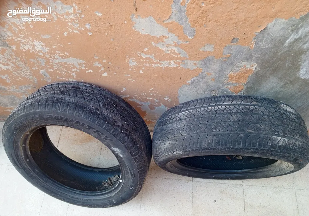 كوشوك عدد 2 دانلب قياس 235/55R18 كثر من نص عمر