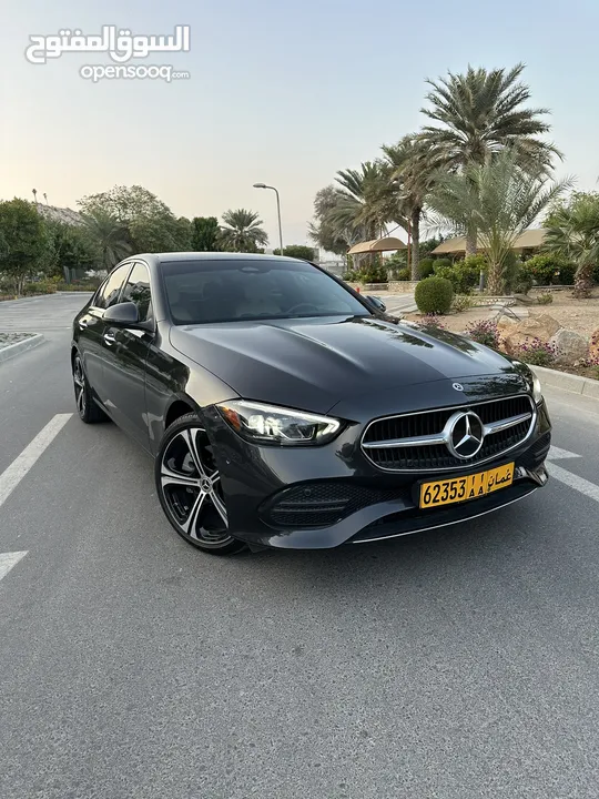 مرسيدس C300 موديل 2022 (رمادي غامق)