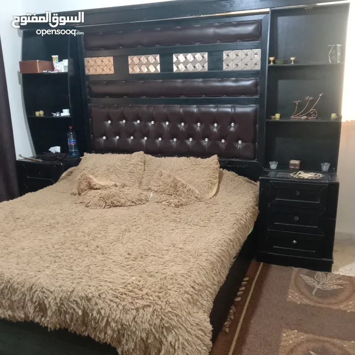 غرفه نوم للبيع بحاله جيدة جدا نظيفه للبيع المستعجل
