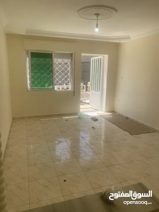 شقة طابق ارضي للبيع
