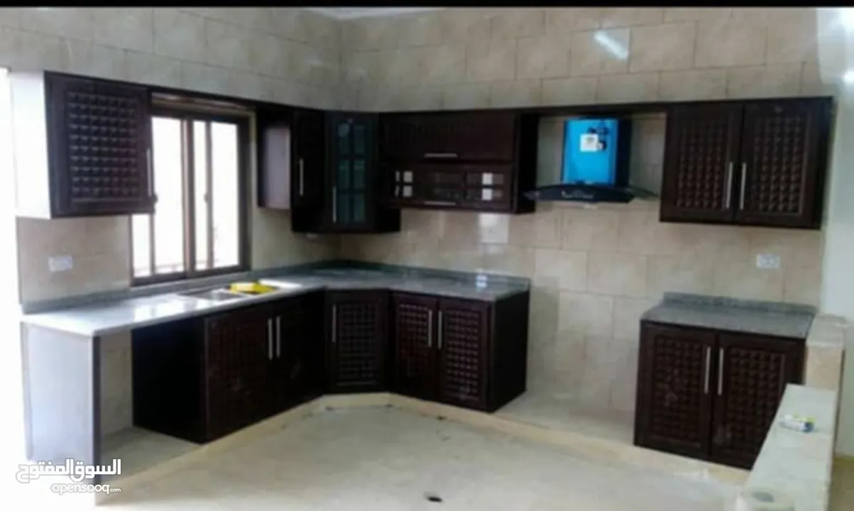 مطابخ الامنيوم بأرقى التصاميم والفنون أبواب الامنيوم مناخل تركيب صيانه اباجورات كهربا وعادي  شبابيك