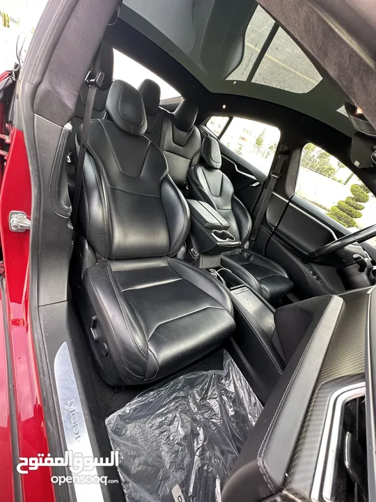 تيسلا مودل S 2017 بحالة الوكاله بسعر مميز