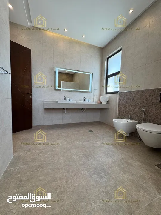 شقة طابقية - لم تسكن - ضاحية الأمير راشد - 4نوم ماستر - 450م - بإطلالــــه - قرب الخدمات العامة